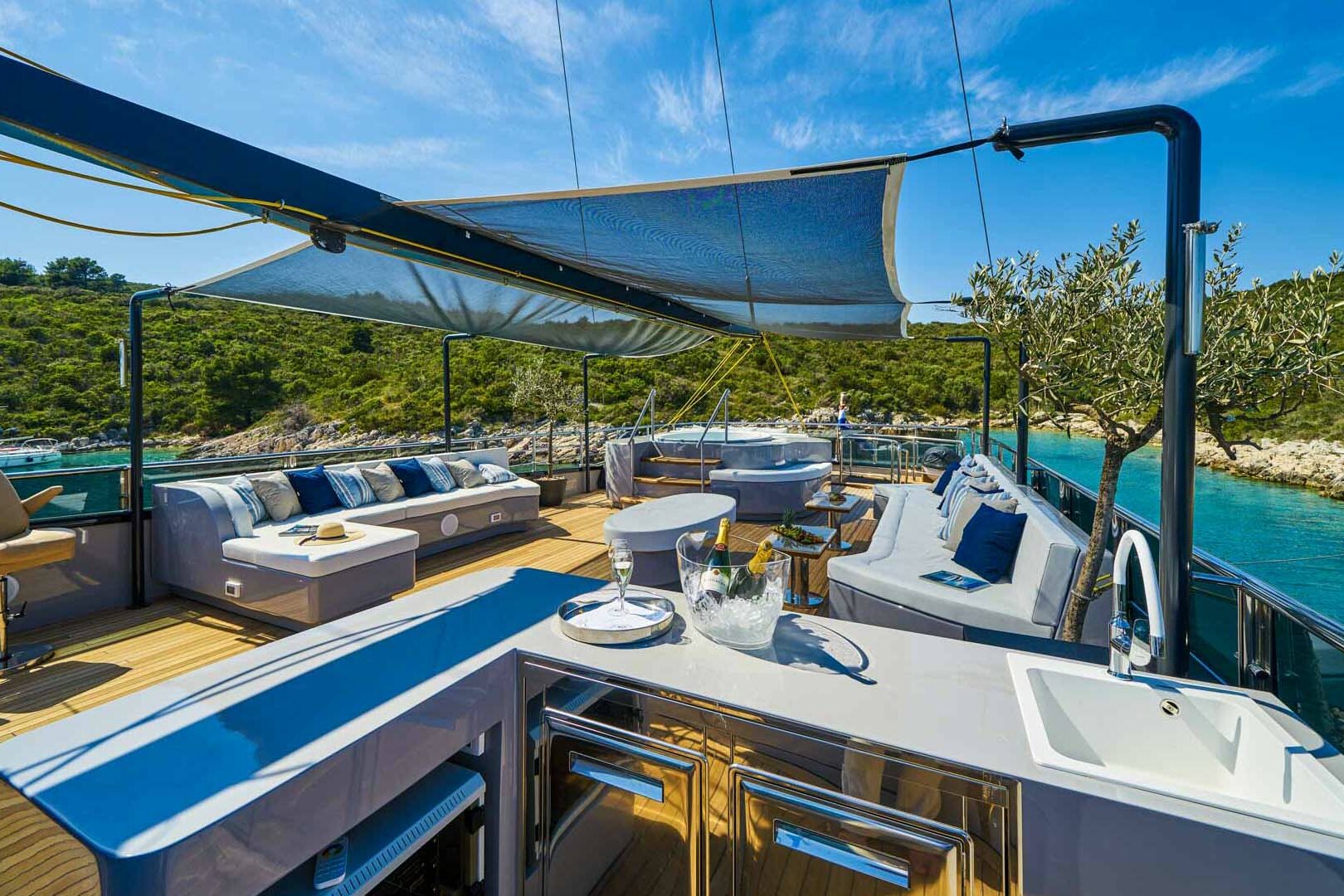 Luxury sailing yacht Rara Avis sun deck bar