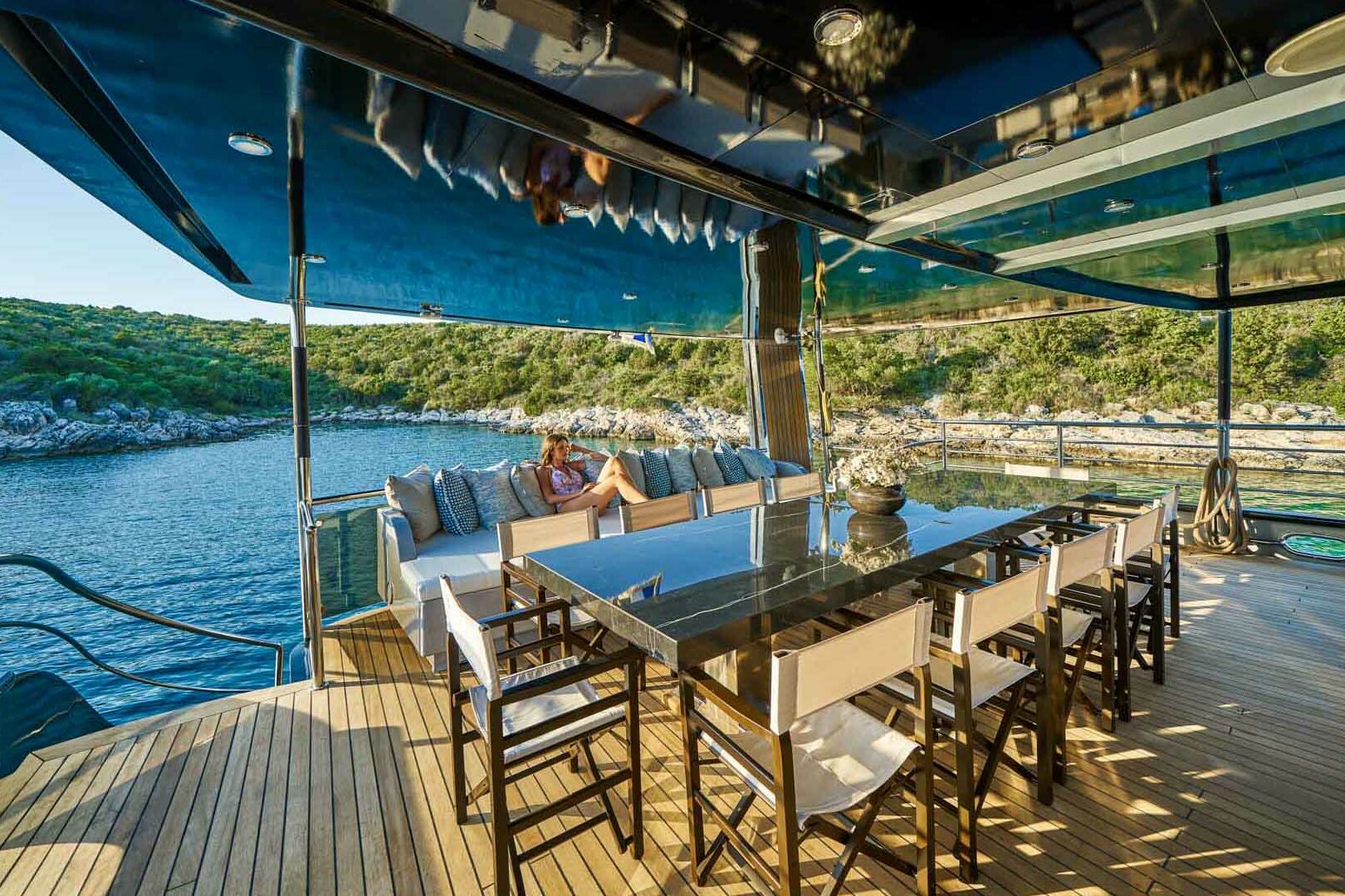 Luxury sailing yacht Rara Avis aft dining area