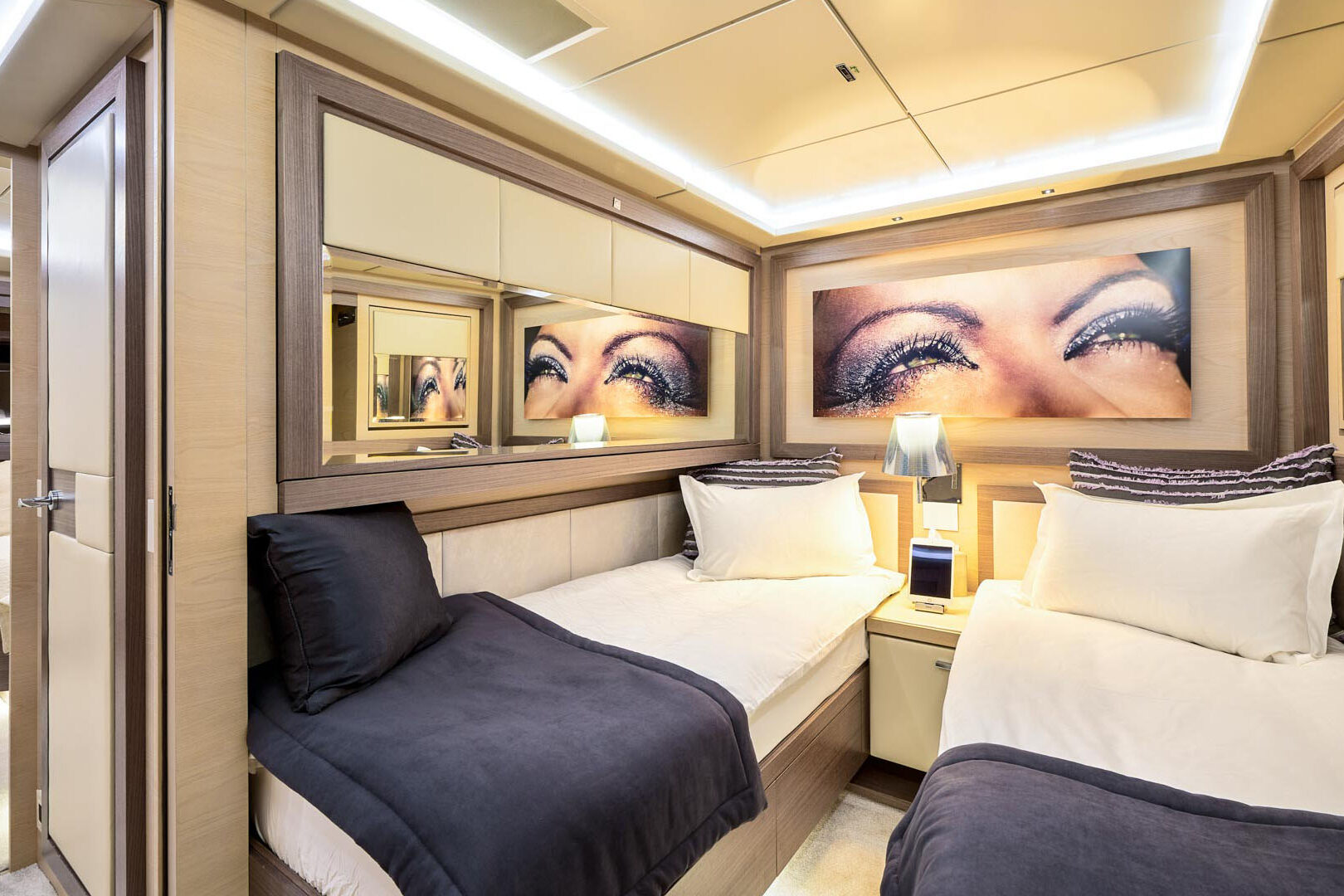 Ocean Drive Twin cabin 1