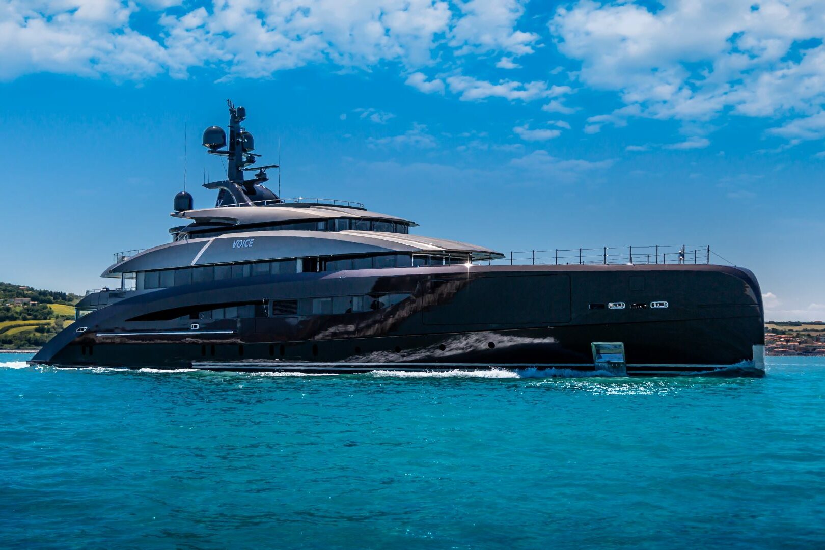 CRN Voice Superyacht