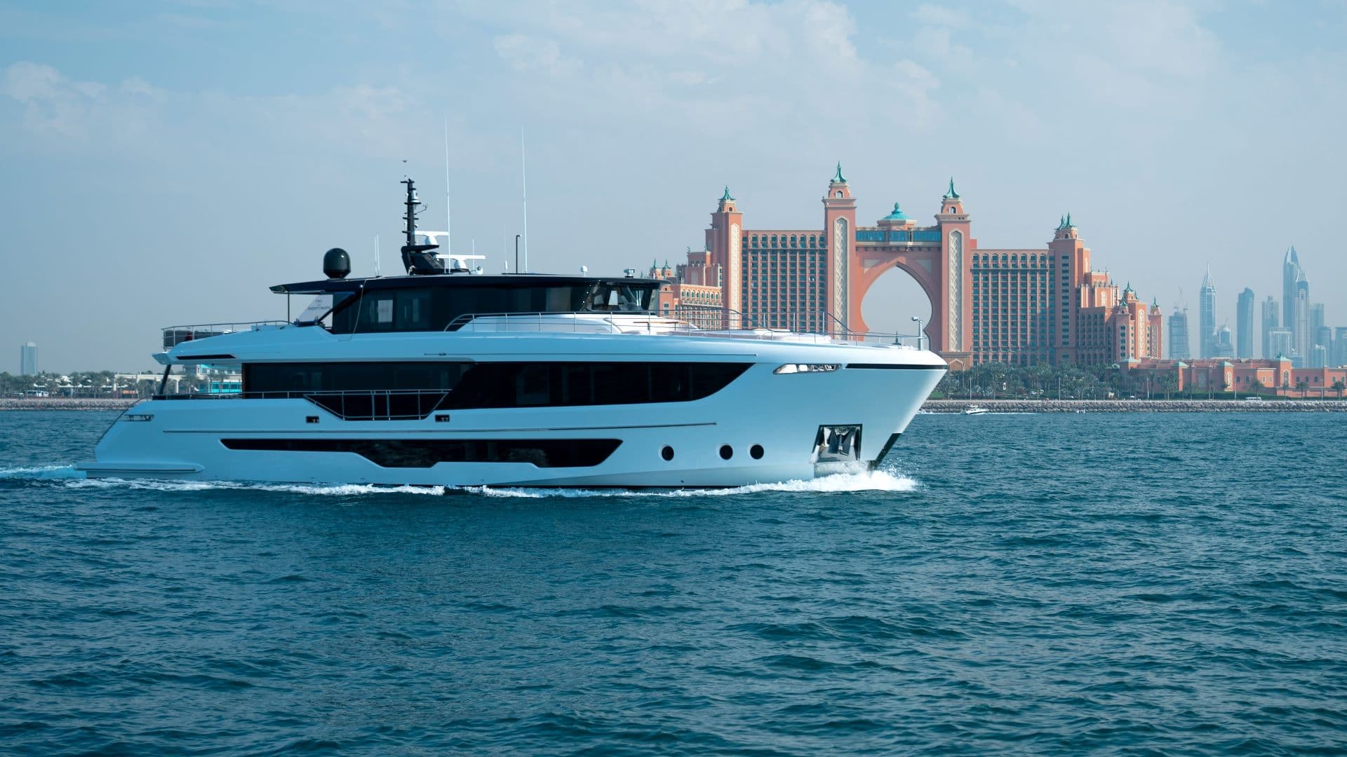 Superyachts Majesty 111 Gulf Craft