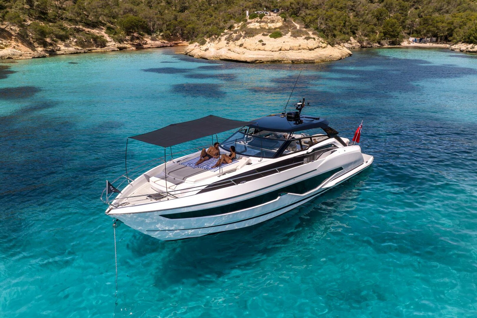 Sunseeker Superhawk 55 day cruiser