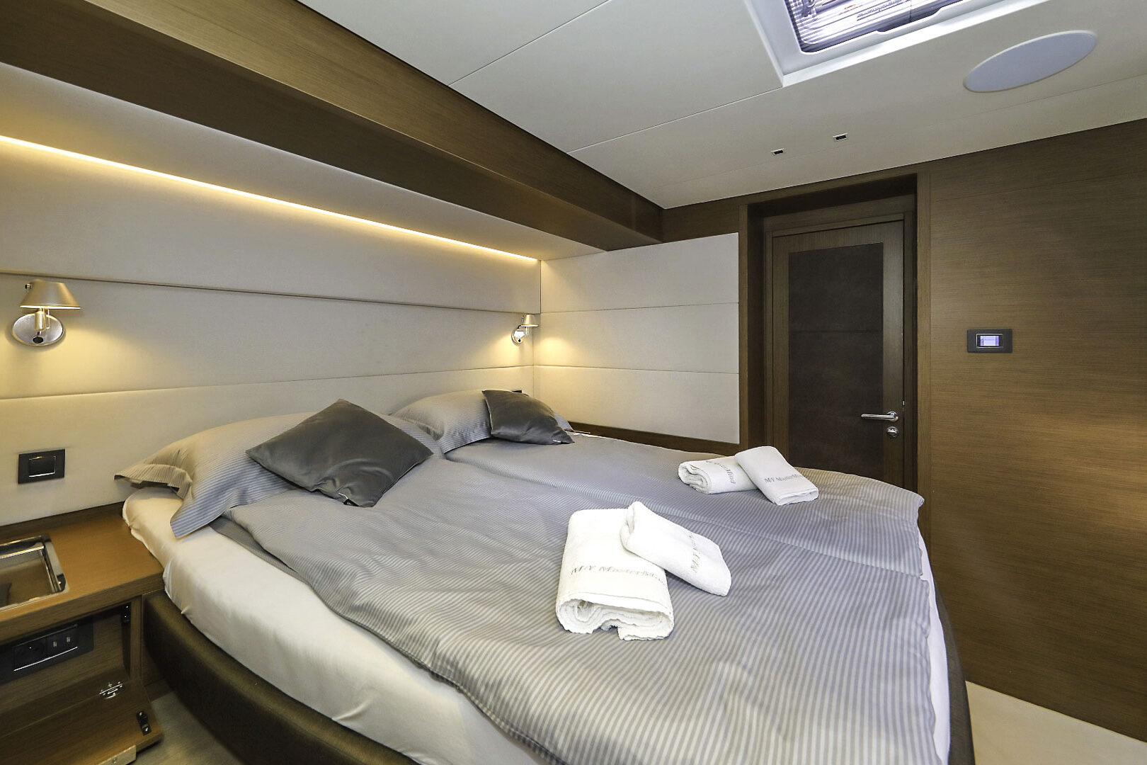 Lagoon Sixty 7 double cabin-2