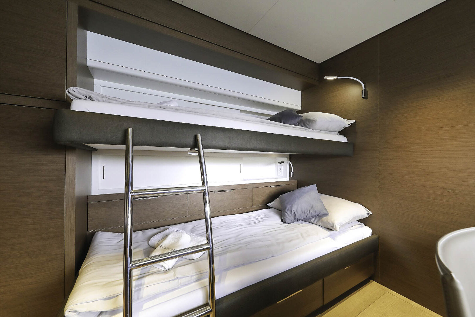 Lagoon Sixty 7 bunk bed cabin