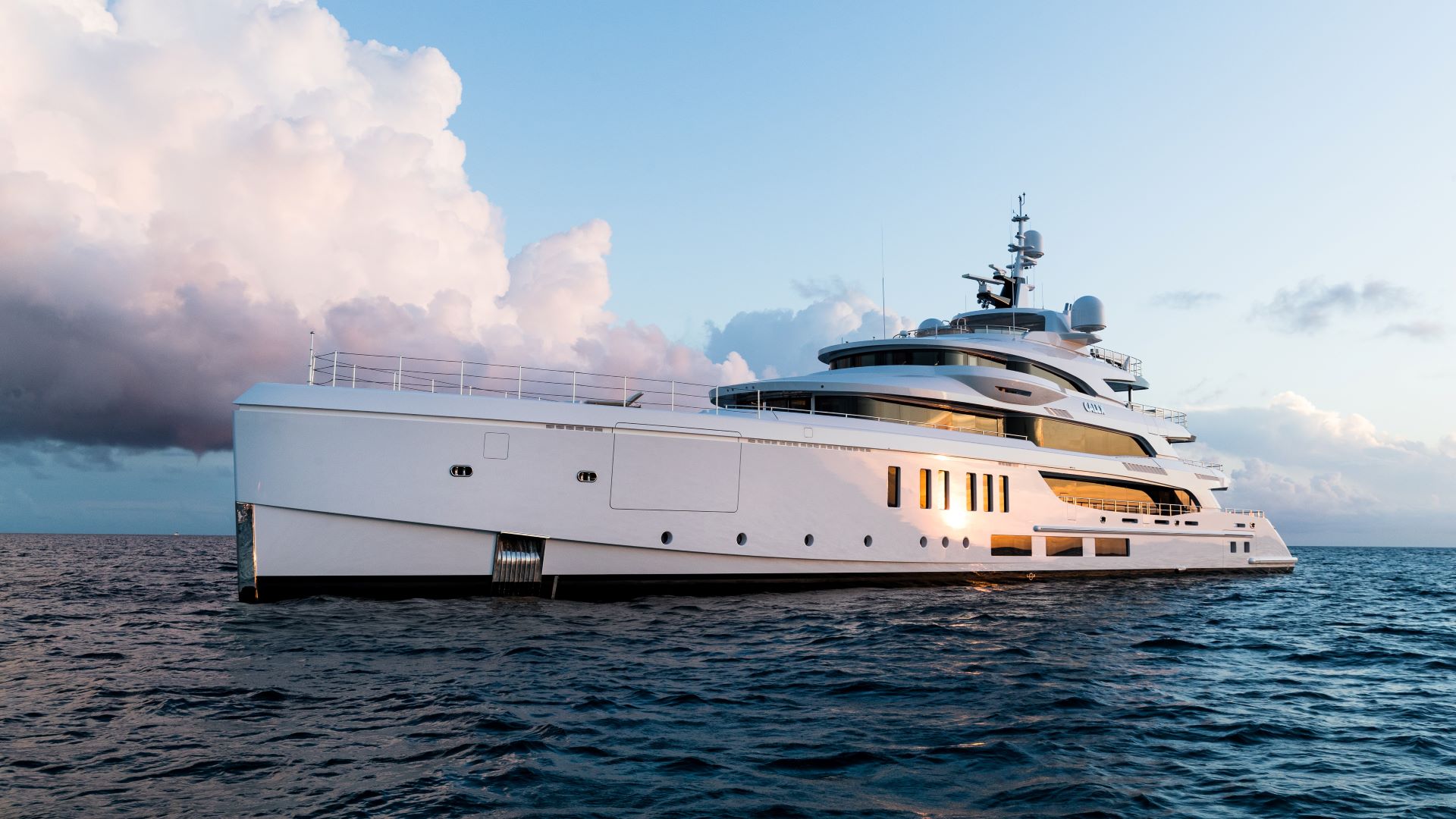 benetti yacht calex