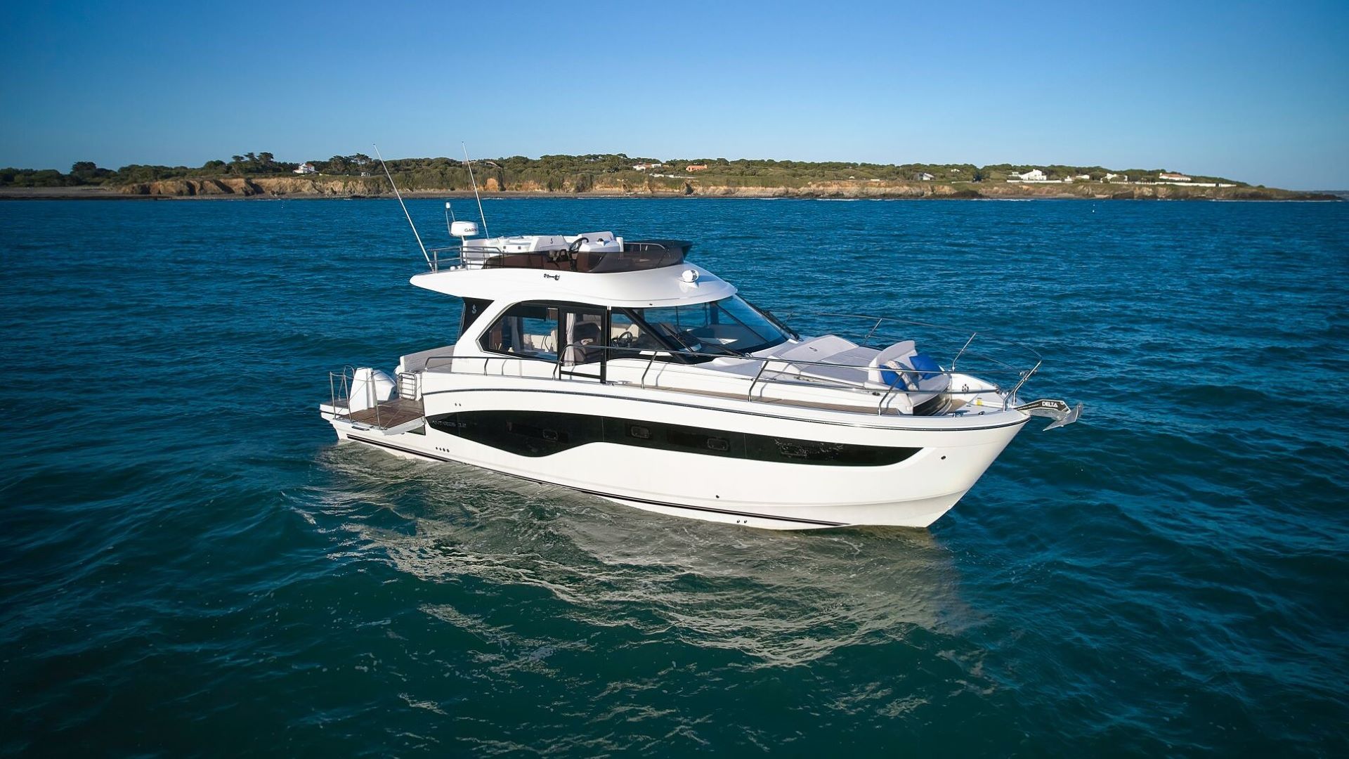 Beneteau Antares 12