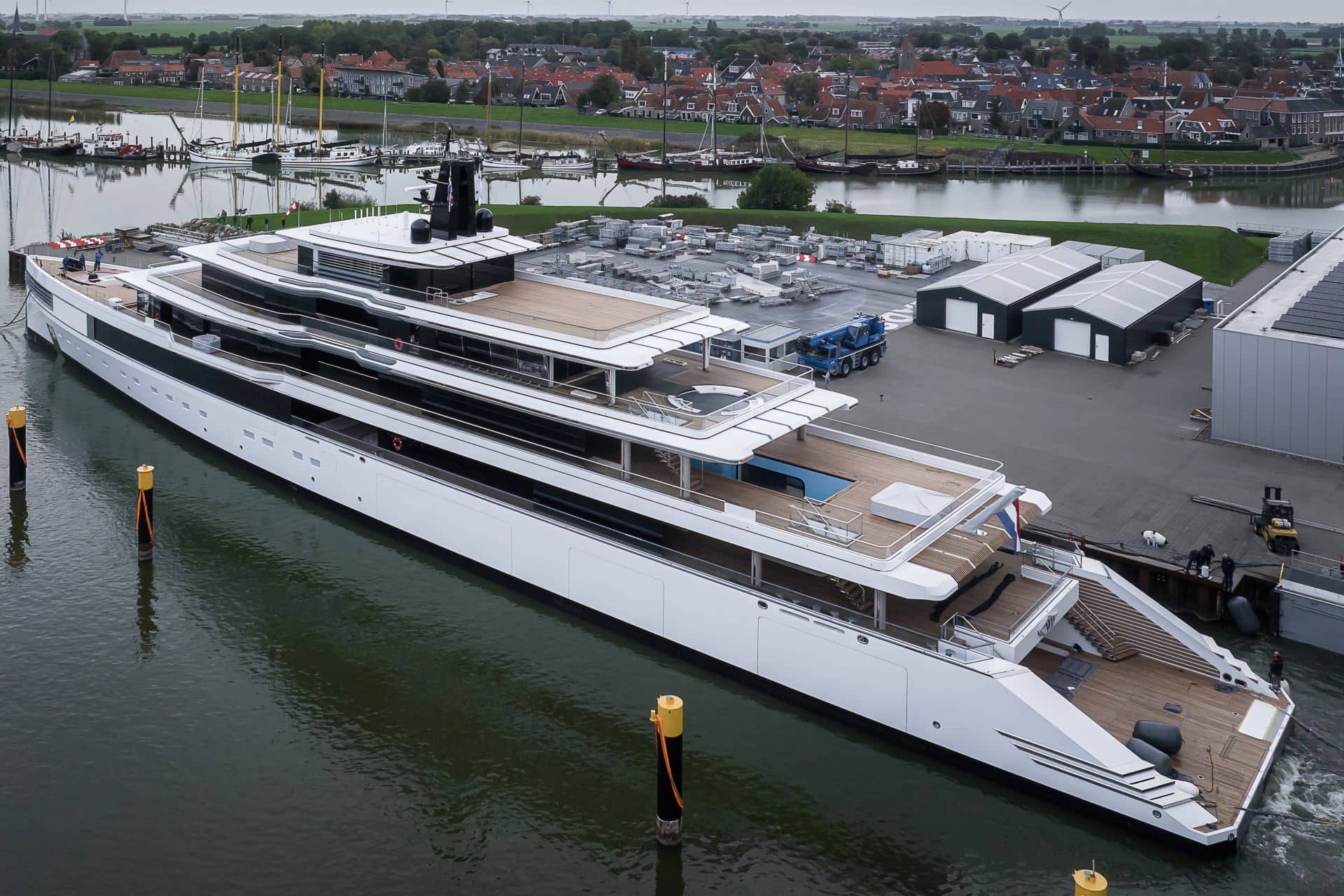 VIVA Yacht - Feadship