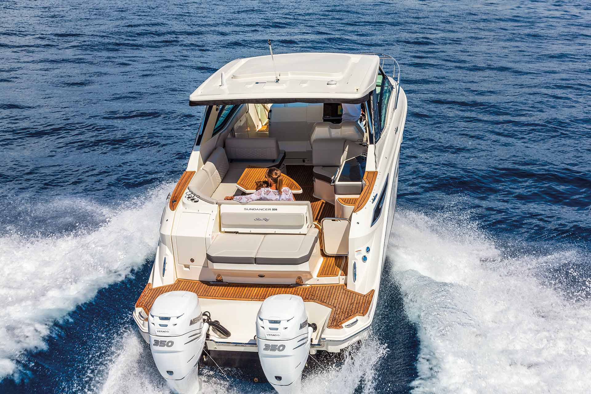 sea ray 320 cruising speed