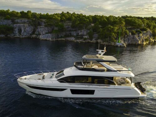 Azimut 68 Fly external photo