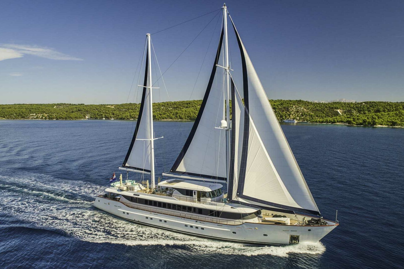 Luxury sailing yacht OMNIA main photo