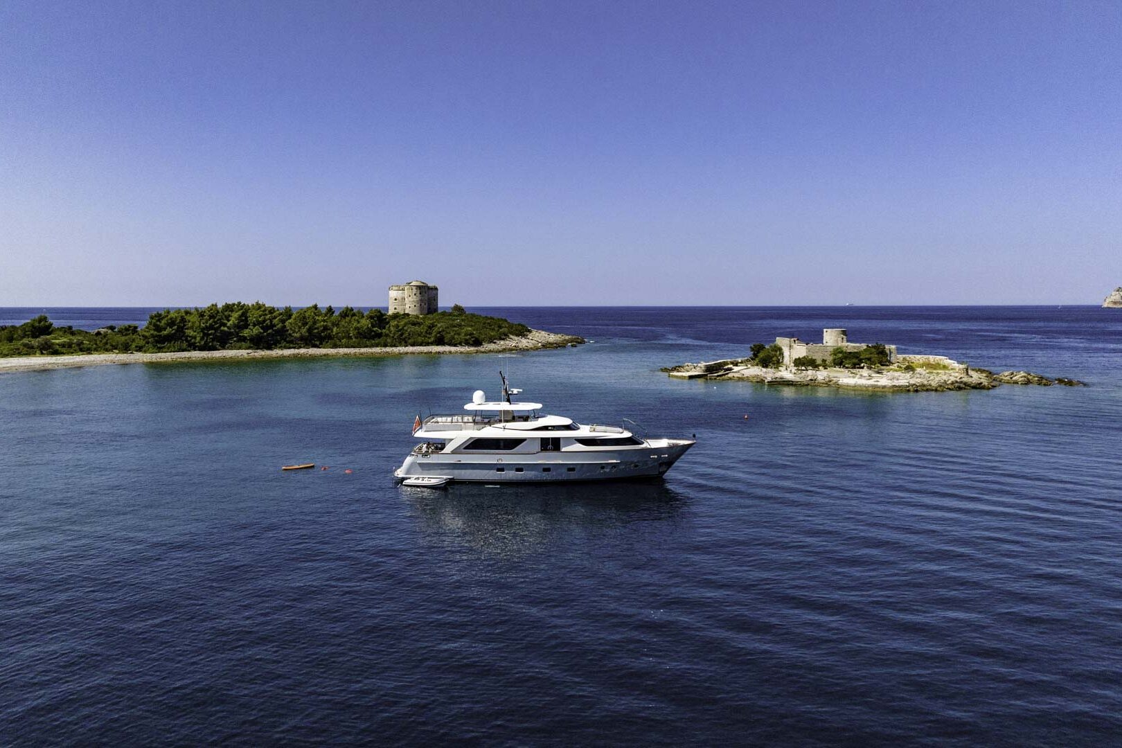 Luxury yacht VALENTINA II anchored