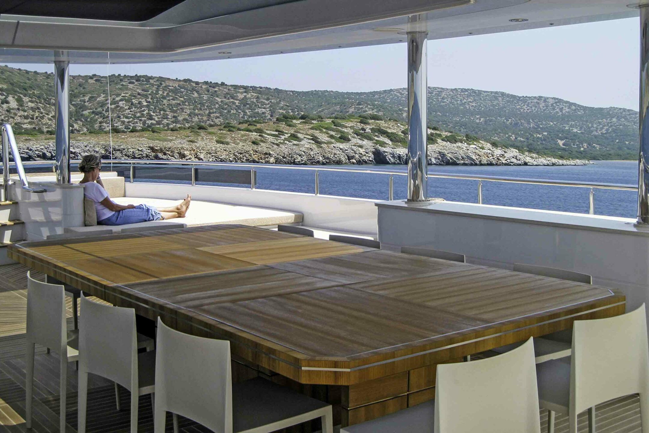 Luxury yacht QUARANTA deck dining area