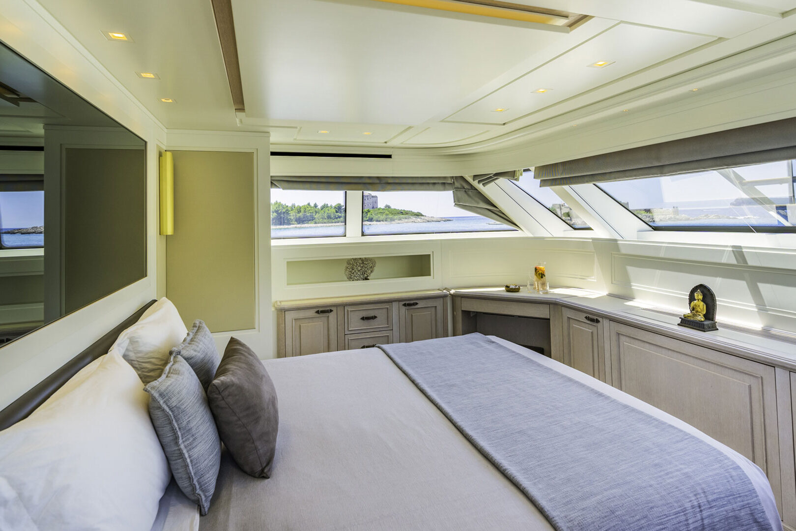 VALENTINA II Master cabin