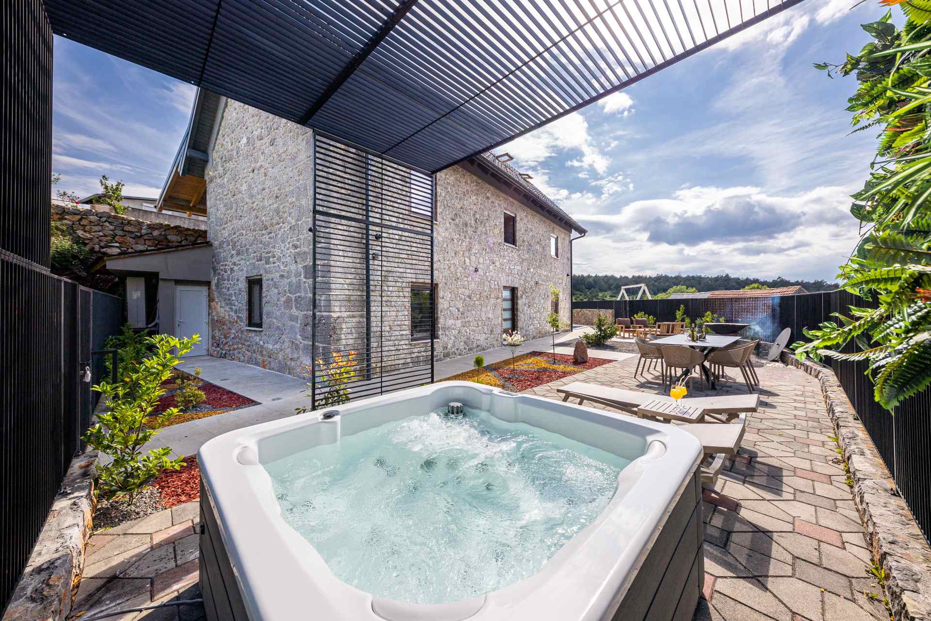 Villa Velebit with jacuzzi