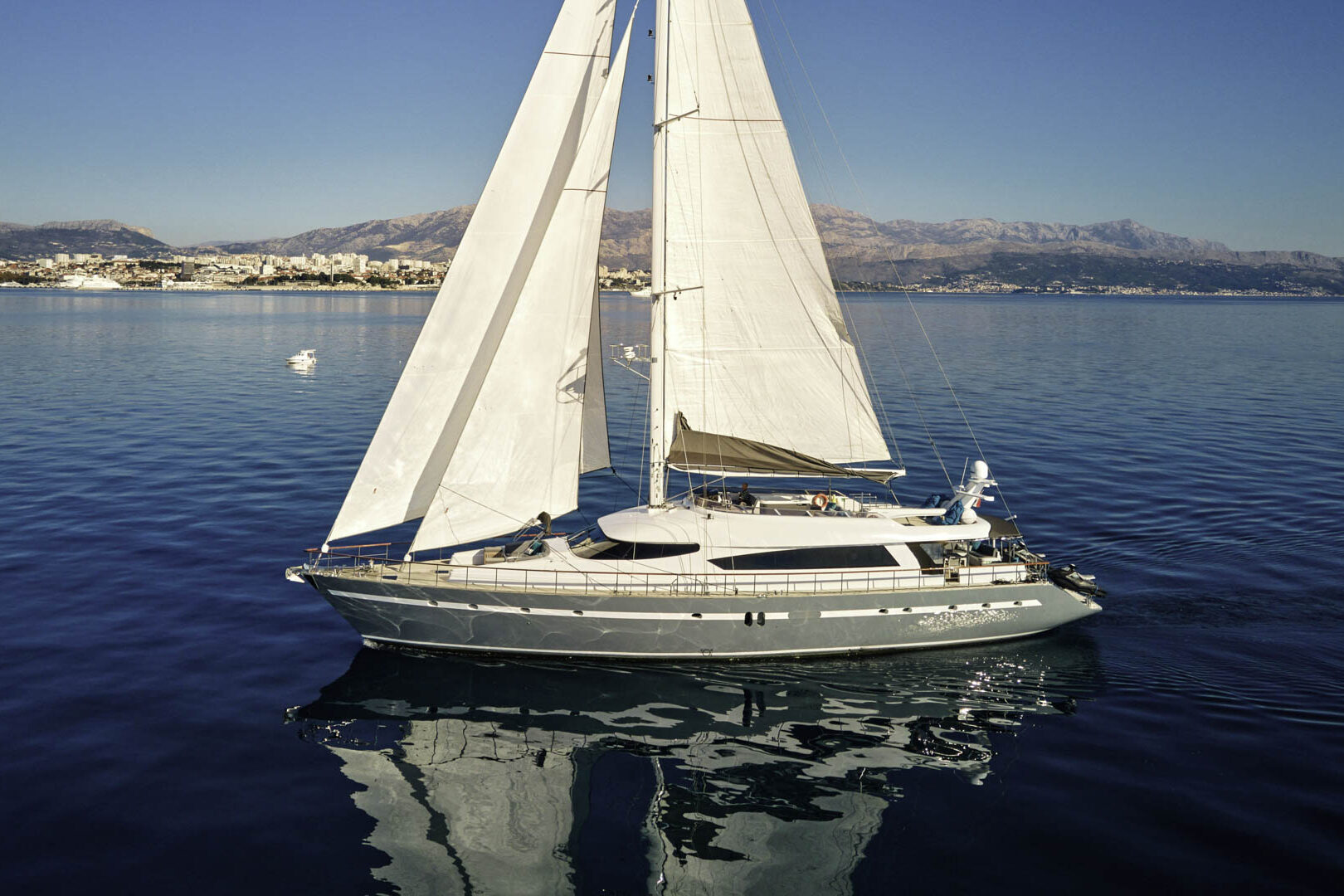 Luxury sailing yacht San Limi main photo