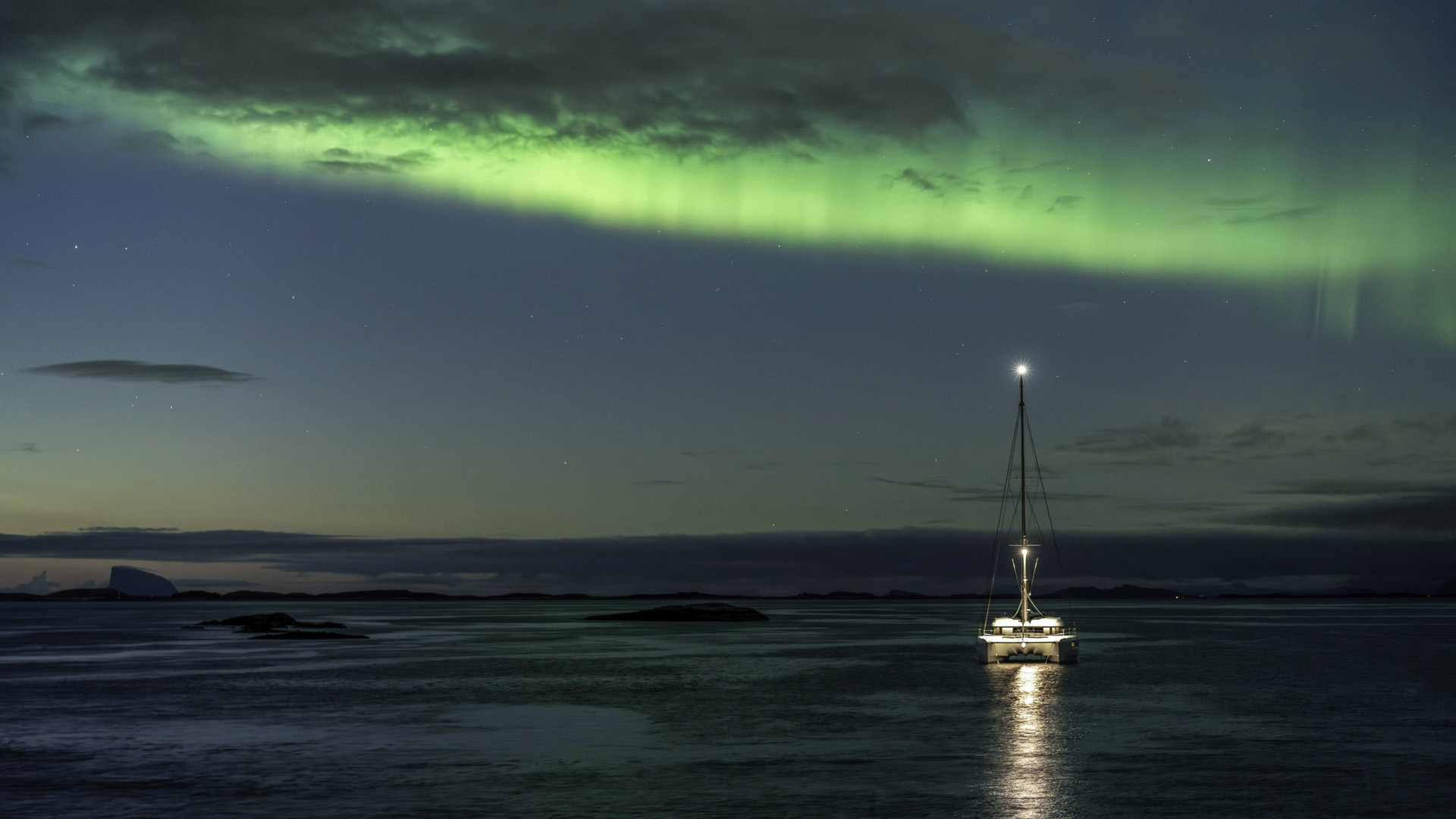 Luxury catamaran Lagoon 51 AURORA SAILING unforgettable Aurora Borealis experience