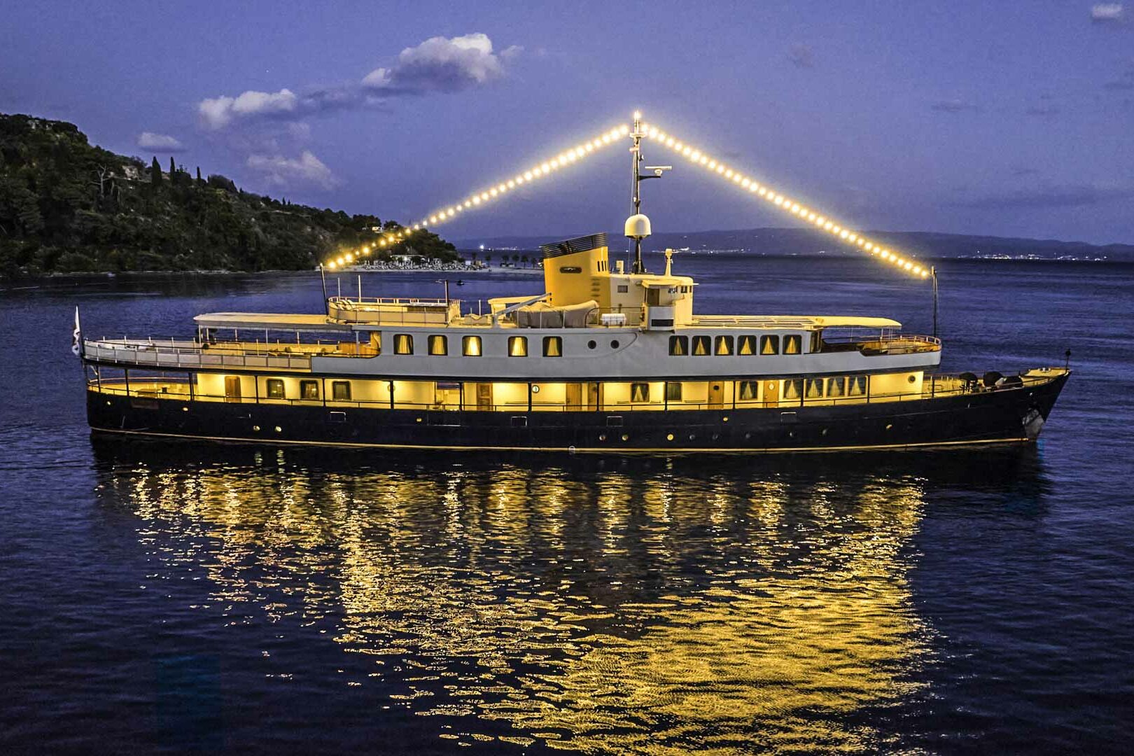 Luxury yacht Seagull II night view