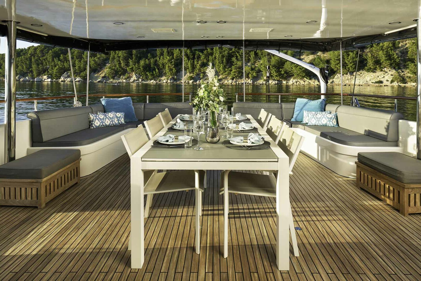 Luxury sailing yacht San Limi deck dining table