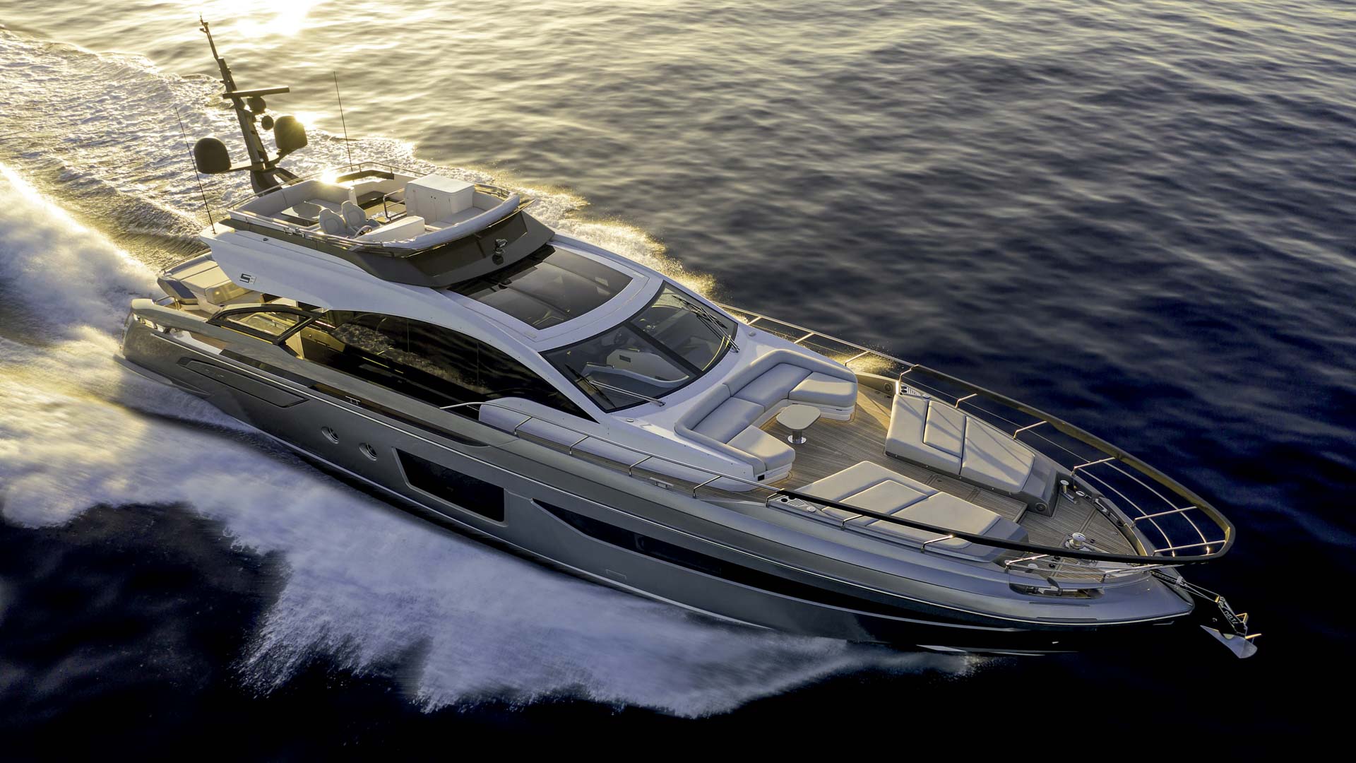 Luxury yacht Benetti Happy Me sunset port side