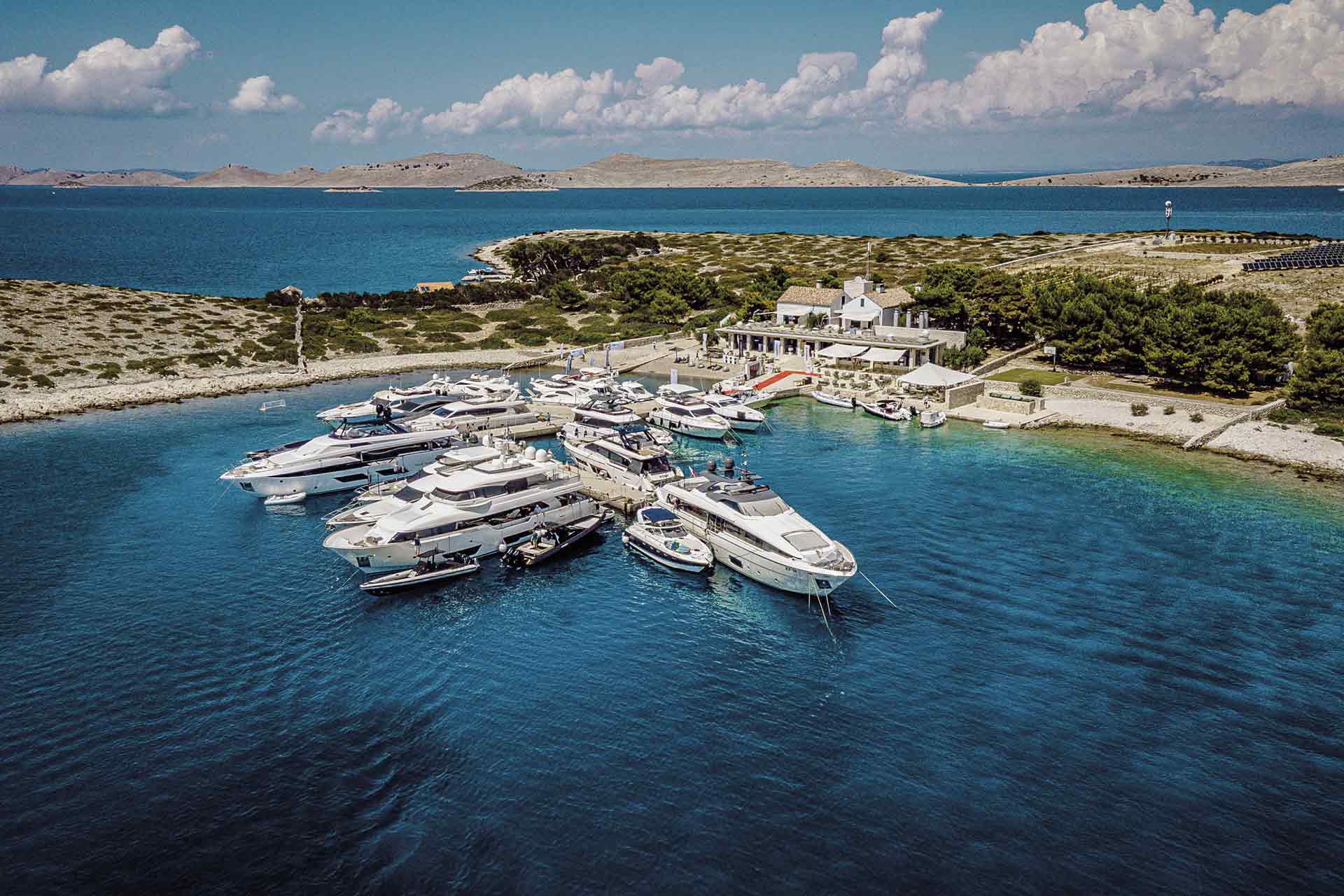 MennYacht's Summer Breeze event