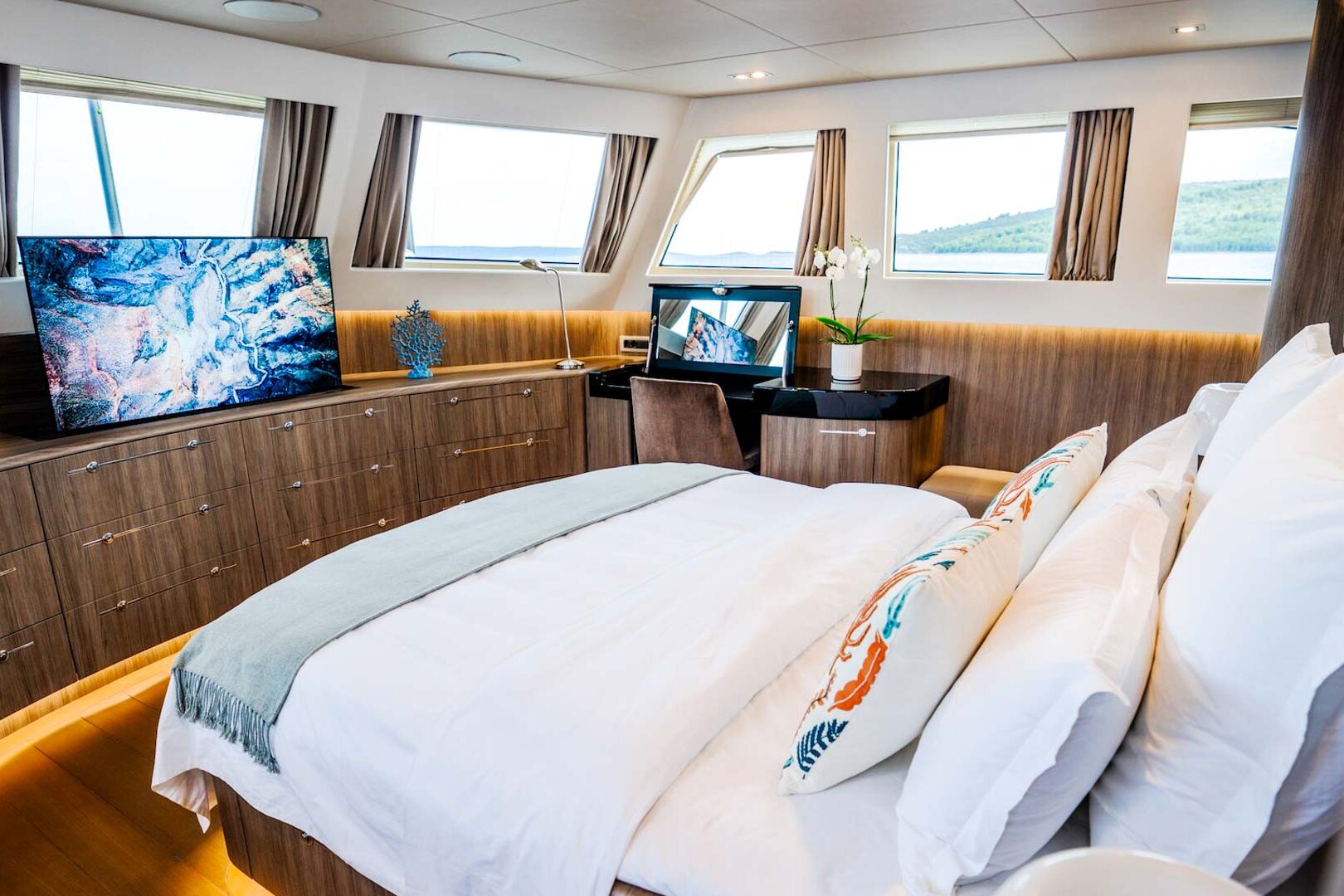 Dream Master cabin