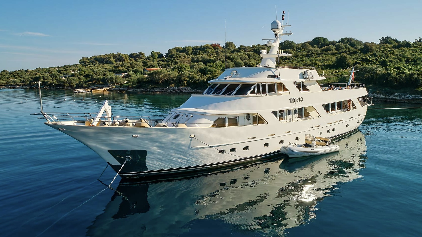 TO JE TO Benetti Classic 115 luxury yacht charter croatia