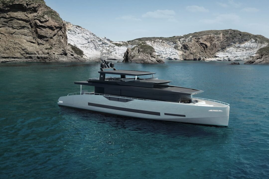 GX Superyachts GX34 anchored