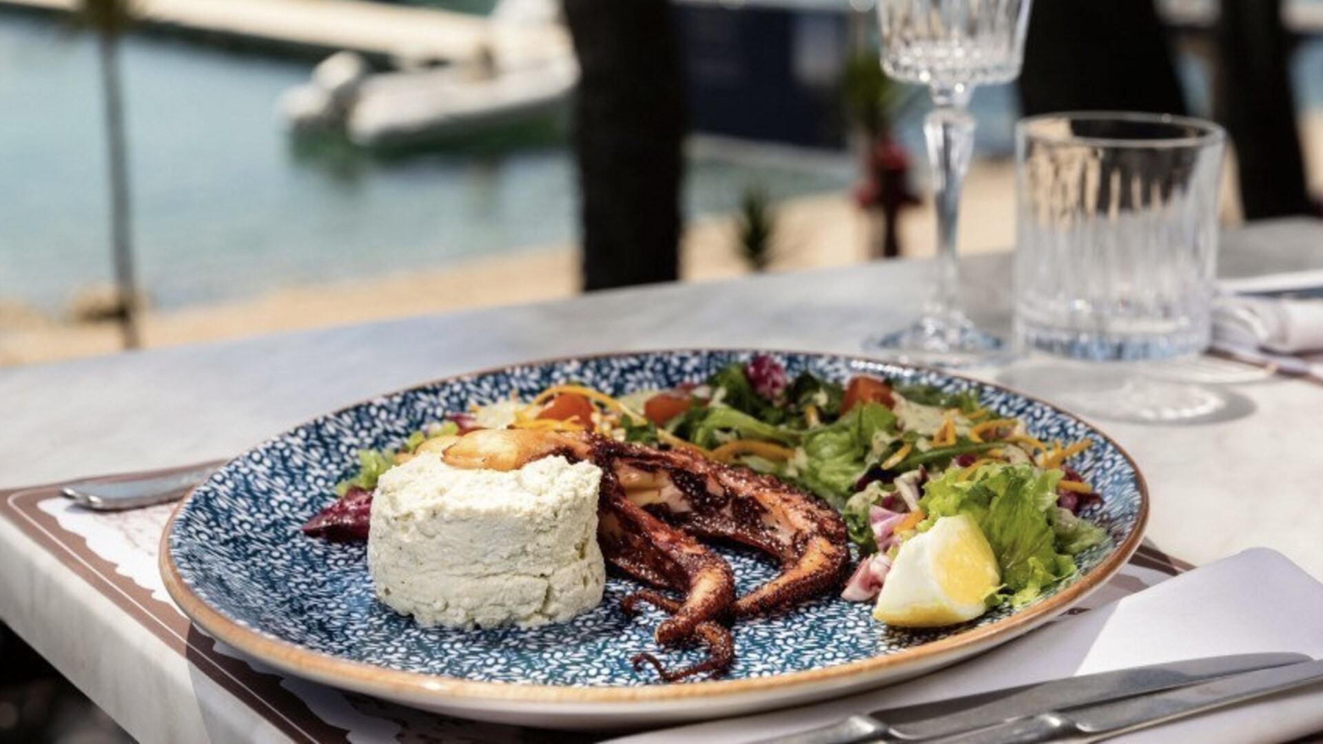 Lošinj restaurants cover