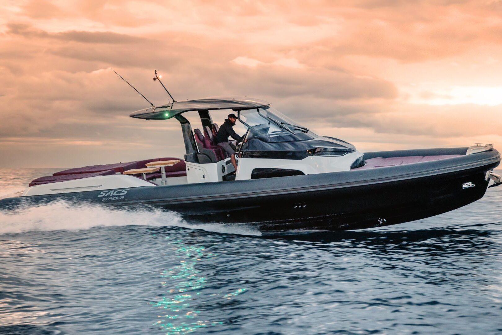 SACS Strider 13 side view cruising